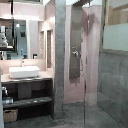 Apartman υπόσκαφα Cave Concept *