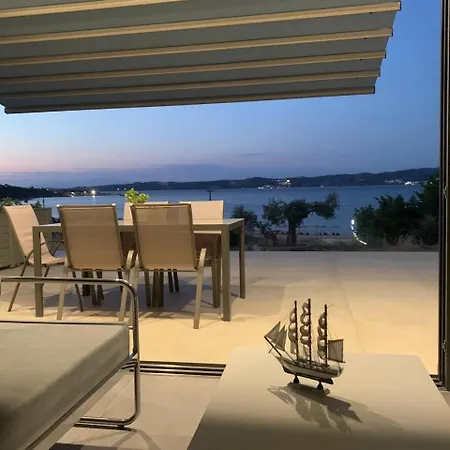 υπόσκαφα Cave Concept Appartement Ammouliana