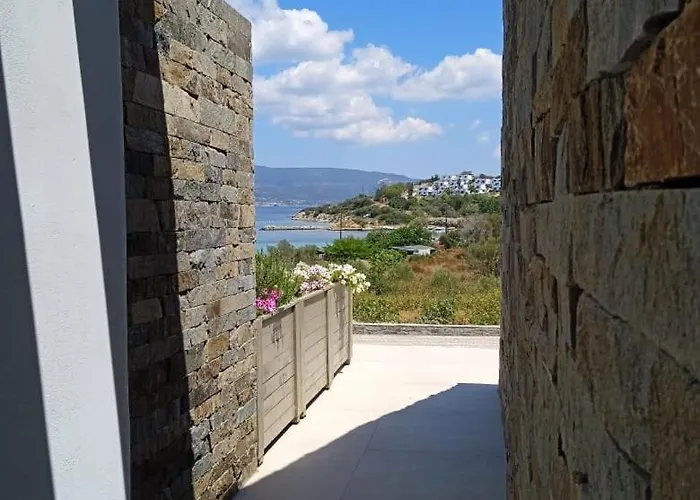 υπόσκαφα Cave Concept Апартаменты