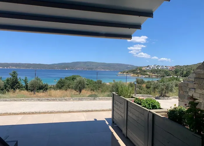 Апартаменты υπόσκαφα Cave Concept